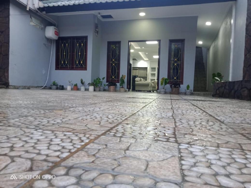 Villa Zamrud Avane Sampal Exteriör bild